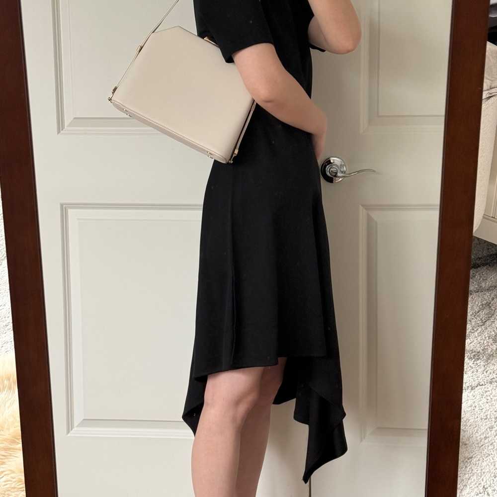 White Structured Clasp Top-Handle Bag – Elegant Evening / Wedding